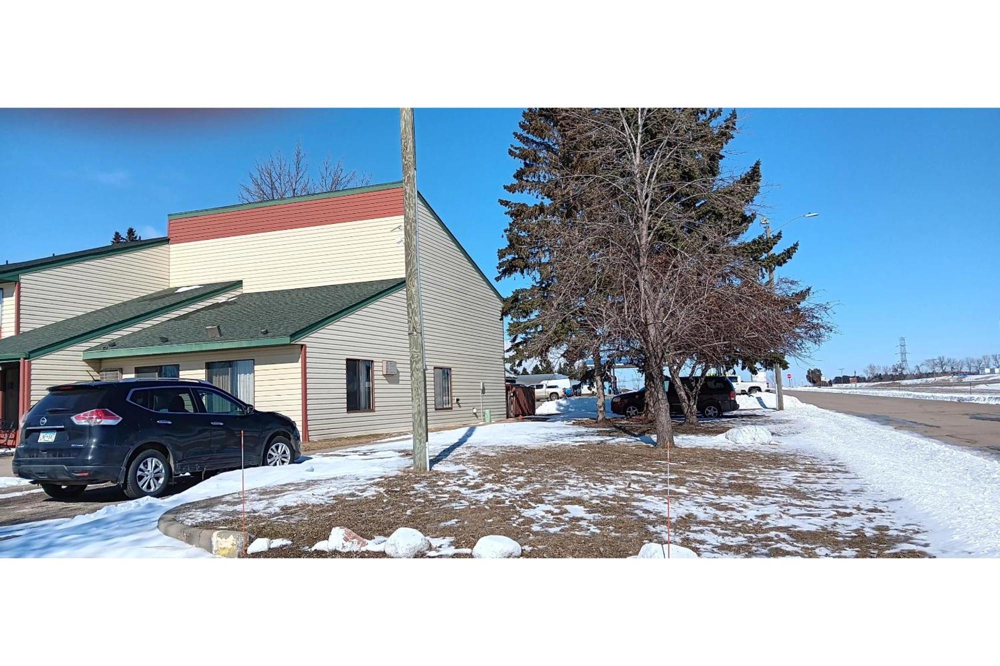 Scotwood Motel By Oyo Washburn Nd Exterior foto